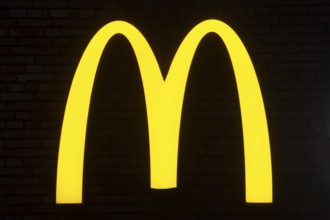 Logo of Mc Donald's at night, Bremen, Germany, Europe