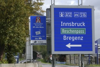 Motorway sign Bregenz Innsbruck Reschenpass