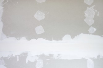 Dry construction wall in a renovated house