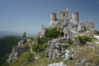 Calascio, Apennines, Province of L' (Aquila), Abruzzo Region, Italy, Europe