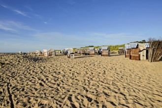 Sandy beach beach with beach chairs in Sahlenburg, Cuxhaven, Lower Saxony, Germany, Europe