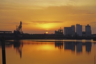 Sunrise at Waller Sand in Bremen in Germany