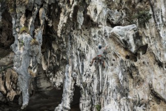 Climber, Tonsai Beach, Ao Nang, Krabi, Thailand, Asia
