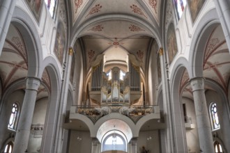 Organ loft of the parish church of St Peter and Paul, Kirchstraße 25, Telfs, Austria, Europe