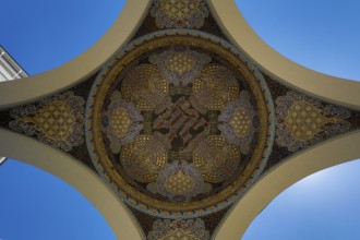 View of the mosaic in the pavilion at the entrance to the exhibition building, Mathildenhöhe,