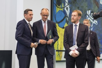 Olaf Lies (SPD, Minister President of Lower Saxony), Friedrich Merz (CDU, Federal Chancellor) and