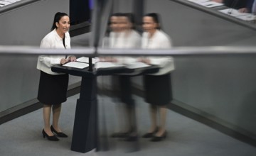 Dr Hülya Düber (CDU CSU) speaks on the agenda item Minimum Wage Act at the eleventh session of the