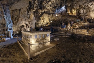 Melidoni Cave, Altar, Crete, Greece, 23 May 2025 < english> Melidoni Cave, Crete, Greece, May 23,