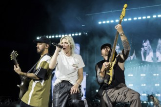 Mike Shinoda (singer and guitarist), Emily Armstrong (singer) and Dave Phönix Farrell (bassist)