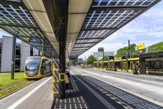 New bus and tram stops at Science Park Utrecht, Utrecht University, the stops have been redesigned,