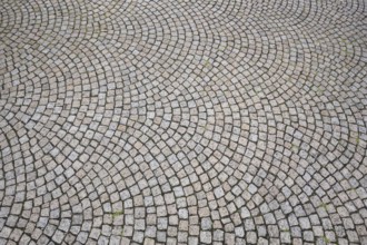 Pattern with paving stones on the floor, monochrome, structure, round arches, circular, beige,