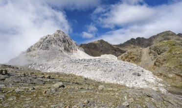 Mountain landscape with limestone cliffs between granite mountains, mountain peaks of the Moarer