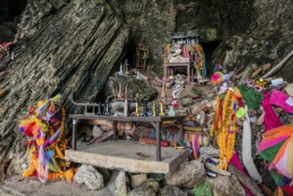 Princess Cave, Phra Nang Cave Shrine, Ao Phra Nang Beach, Railay Beach, Ao Nang, Krabi, Thailand,