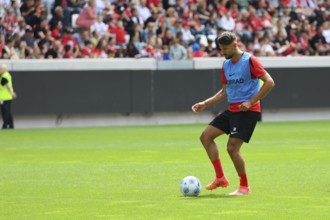 Filigree technique: Vincenzo Grifo (SC Freiburg) at the training kick-off Football Bundesliga club