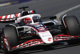 MELBOURNE, AUSTRALIA - MARCH 14: Esteban Ocon of France drives the MoneyGram Haas F1 Team VF-25