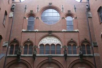 Historicising clinker brick building of the Segenskirche or Stadtkloster Segen, Schönhauser Allee,
