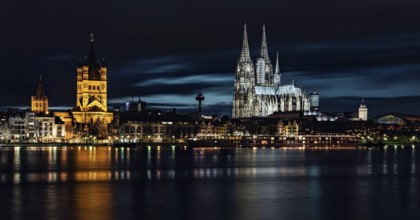 Panoramic view of Cologne Cathedral at night, Germany, Europe