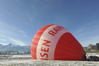 Hot air balloon