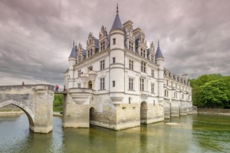 Schloss Chenonceau (Château de Chenonceau), ein malerisches Wasserschloss im französischen Ort