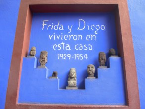 Mexico City, Mexico. Jan 12, 2024. A sign with the text in Spanish: Frida y Diego lived in this