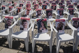 17.05.2024, Berlin, Germany, Europe, Portraits of the abducted Israeli hostages are attached to