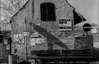 Germany, Werder, 29 March 1991, Gable in Werder, Bürger Info Werder, Europe