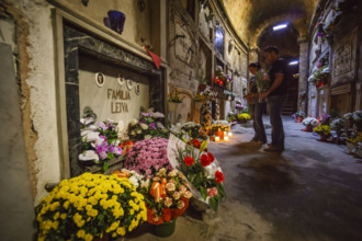 Catatumbas del cementerio de Palma, Conmemoracion de los Fieles Difuntos, popularmente llamada Dia