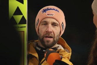 Pius Paschke (SC Kiefersfelden) during the interview after the qualification for the opening ski