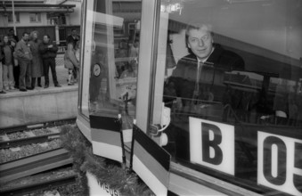 Germany, Potsdam, 01.04.1992, Reopening of the Berlin Potsdam S-Bahn line, Eberhard Diepgen, Mayor