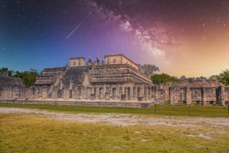 Tempel der Krieger in Chichen Itza, Quintana Roo, Mexiko. Maya Ruinen in der Nähe Cancun mit