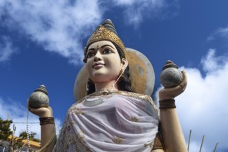 Goddess Parvati. Hindu temple, sacred lake, Grand Bassin, Ganga Talao, Indian Ocean, island,