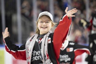 Laura Dick Cologne, LanxessArena, North Rhine-Westphalia,, PENNY DEL, Kölner Haie- Löwen Frankfurt