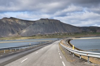 Road and Mountains of Snaefellnes Peninsula, Iceland, Grundarfjörður, Europe