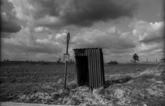 Germany, Steinhöfel, 20.04.1992, lonely bus shelter near Steinhöfel, Europe