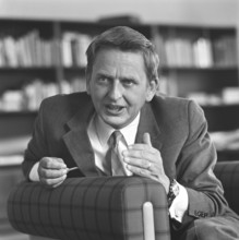 Olof Palme. Swedish social democratic politican and prime minister. Born october 14 1927. Murdered