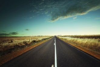 Asphaltstraße auf Westen Australien