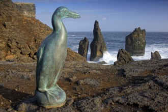 Iceland, the Reykjanes peninsula with bird monument, Alken, Europe, Reykjavik, Europe