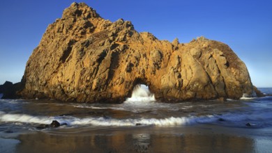 Pfeiffer Beach, rocks, Atlantic, surf, beach, California, USA, Atlantic coast, Pfeiffer Beach,