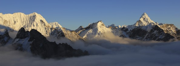 Snow covered peaks seen from Kala Patthar, Nepal, Asia