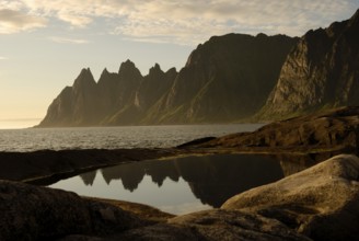 Midnight sun at Tungeneset, Senja, Troms, Norway, Europe