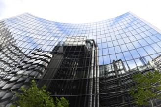Exterior view, Lloyds administration, London, England, United Kingdom, Europe, Building with glass