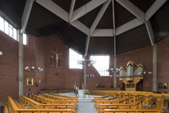 Interior, view to the south of the organ and altar, St., Sankt, Saint