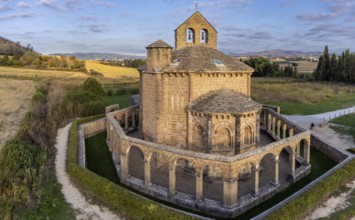 Santa Maria de Eunate church, 12th century, Ilzarbe Valley, Navarra, Spain, Europe