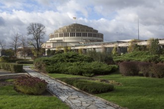 Hala Stulecia, (Hala Ludowa, Engl. People's Hall) built 1911-1913 by Max Berg, overall planning of