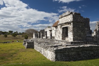Mayan ruins el Castillo of Tulum, Riviera Maya, Yucatan Peninsula, Mexico, Central America