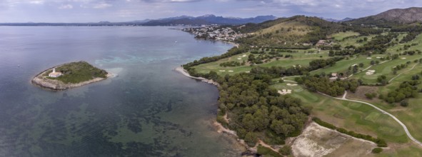 Beach and island of Alcanada, Club de Golf Alcanada, Alcudia, Majorca, Balearic Islands, Spain,