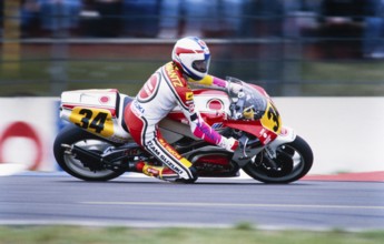 Racer Kevin Schwantz USA, Motorcycle World Championship 1990, Team Lucky Strike, Suzuki RGV 500 cc,