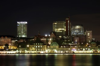 Hamburg Landungsbrücken by night