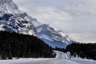 Rocky Mountains in Winter Canada Icefields Parkway