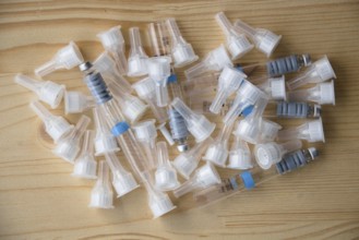 Pen needles and ampoules for medicine and pharmacy, pharmaceuticals